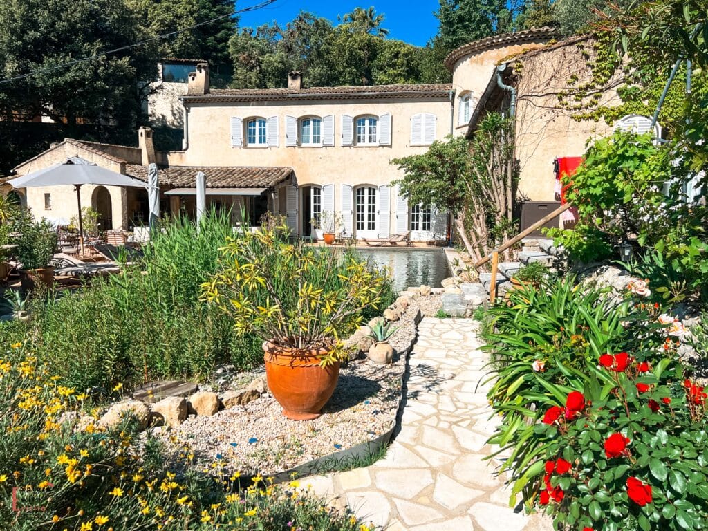 Le Mazet de Tourrettes, a charming B&B where the French Riviera luxury meets Provençal tranquility